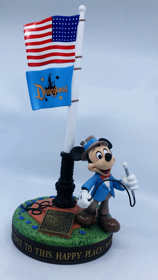 Mickey Mouse Limited Edition Dateline Disneyland Statue-ID