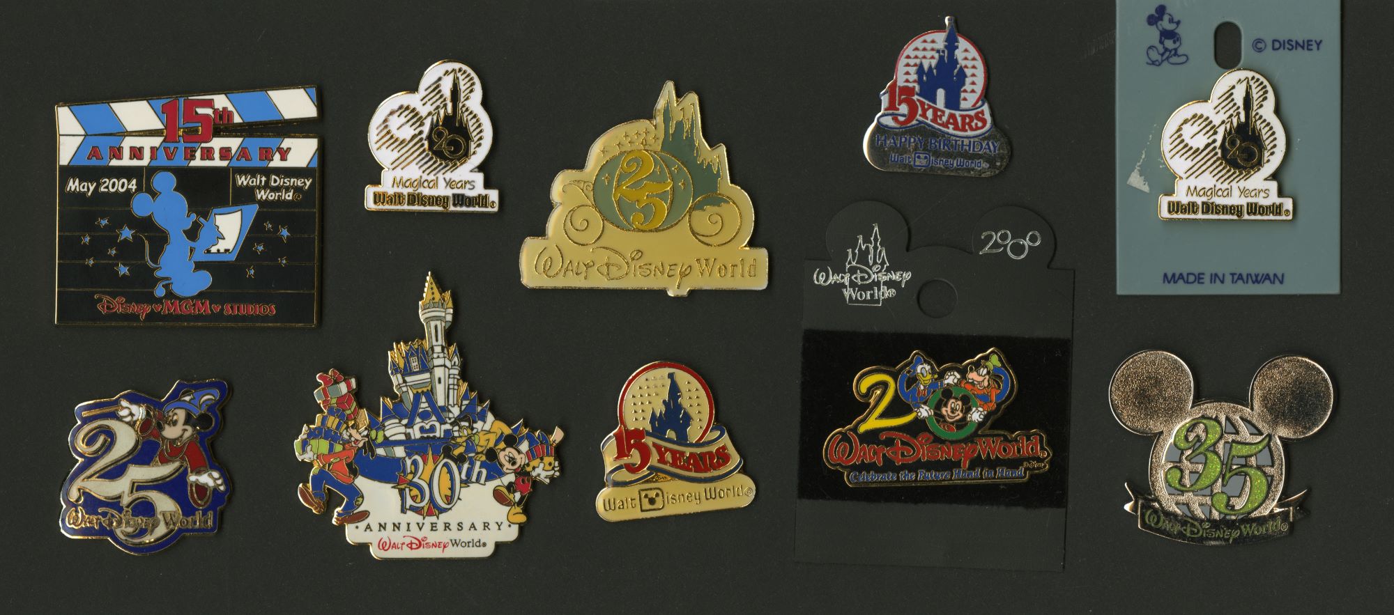 Collection of (10) WDW Anniversary Pins - ID: augdisneyana20247