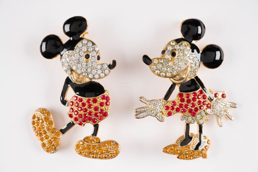 Pendants d'oreilles Disney Minnie Mouse, Design asymétrique