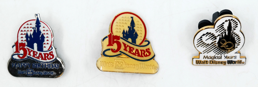 Disney Magic Kingdom Magic Sorcerer Badge Pin