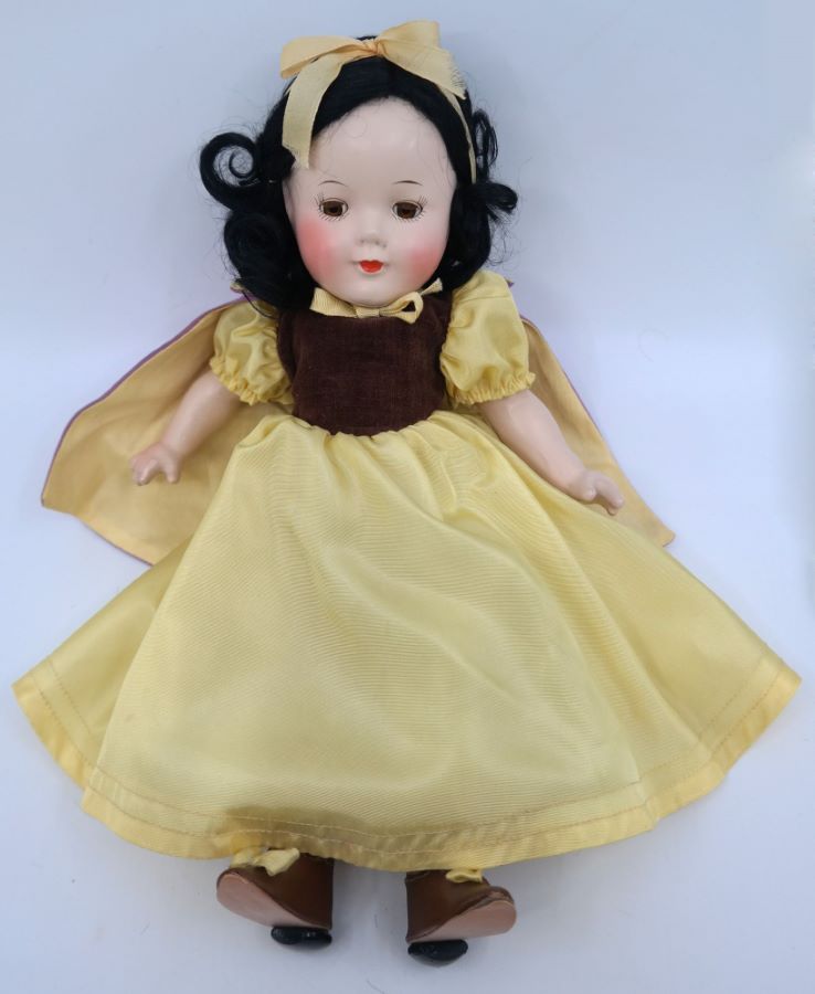 1930s Snow White Composition Doll By Madame Alexander Id Jundisneyana21347 Van Eaton Galleries 