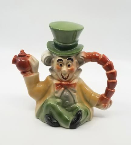 Mad Hatter Teapot by Regal China (1951) - ID: novmadhatter18411 Disneyana