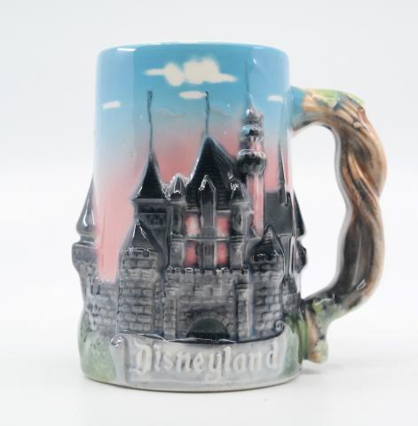 Disneyland Sleeping Beauty Castle 3-D Mug - ID: octdisneyana18608 Disneyana