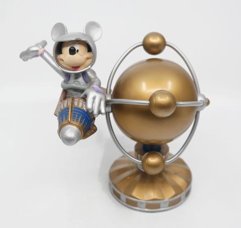Disneyland New Tomorrowland Souvenir Figure- ID: aprdisneyland20330 Disneyana