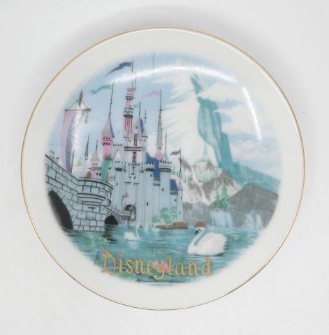 Disneyland Ceramic Souvenir Mini-Plate- ID: aprdisneyland20380 Disneyana