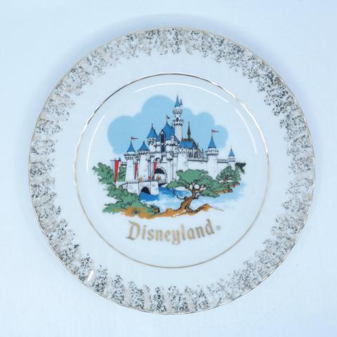 Disneyland/Disney World Souvenir Plate - ID: aprdisneyland20390 Disneyana