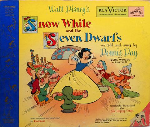 Snow White and the Seven Dwarfs Little Nipper Story Book & Album - ID: augdisneyana20264 Disneyana