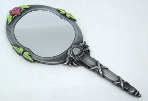 show me the beast mirror toy