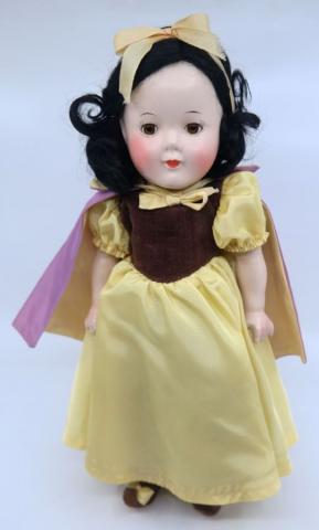 1930s Snow White Composition Doll by Madame Alexander  - ID: jundisneyana21347 Disneyana