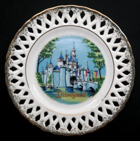Disneyland Sleeping Beauty Castle Small Souvenir Lace Plate - ID: aprdisneyland21317 Disneyana