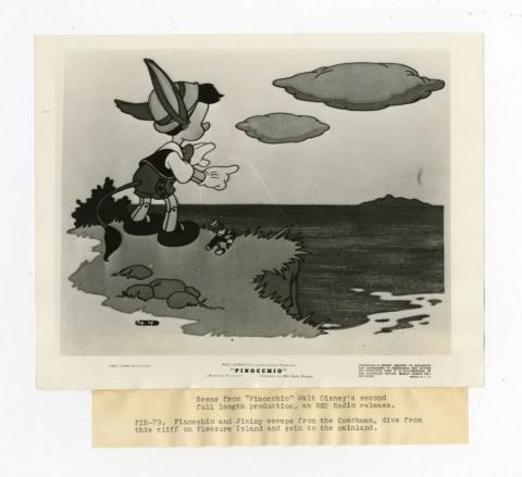 Pinocchio and Jiminy Cricket Illustration Theatrical Release Promotional Photograph - ID: aug22117 Walt Disney