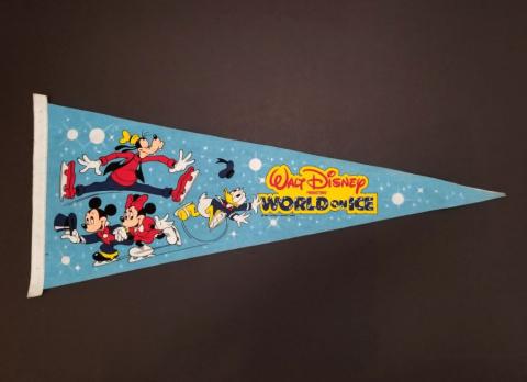Walt Disney’s World On Ice Mickey & Friends Pennant - ID: augdisneyana21201 Disneyana