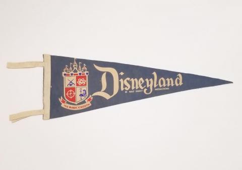Disneyland Magic Kingdom Blue Pennant - ID: augdisneyana21203 Disneyana