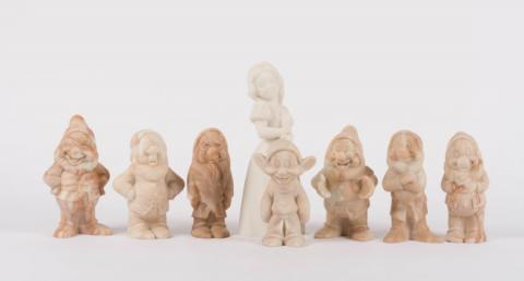 Snow White Cameonyx Stone Figurine Set - ID: febdisneyana21560 Disneyana