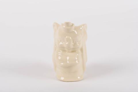 1960s Dumbo Ivory Ceramic Pitcher - ID: leeds0010dpitsm Disneyana