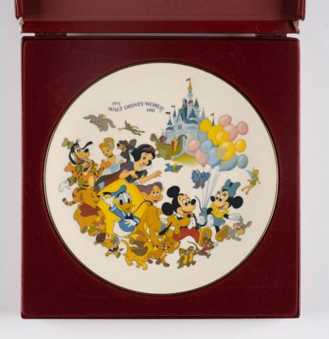 Walt Disney World 10th Anniversary Celebration of Character Decorative Platter - ID: may22013 Disneyana
