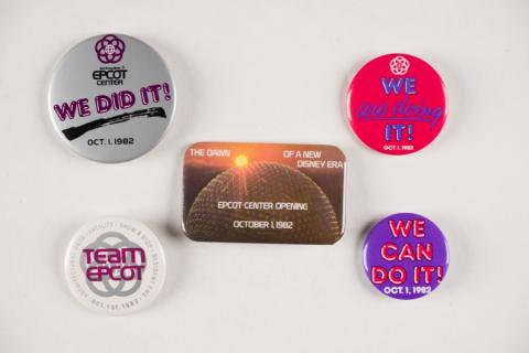 Collection of WDW EPCOT Cast Member Buttons - ID: may22561 Disneyana