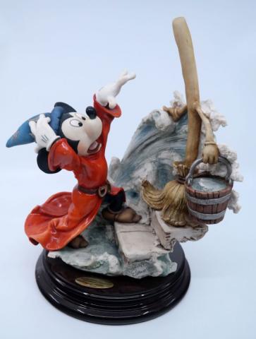 Sorcerer’s Apprentice Mickey Mouse Fantasia Statuette by Armani - ID: octarmani21085 Disneyana