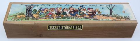 1960s Snow White and the Seven Dwarfs Wooden Secret Storage Box - ID: octdisneyana21044 Disneyana