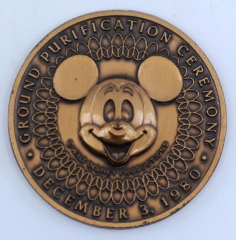 Tokyo Disneyland Ground Purification Medallion - ID: sepdisneyana21004 Disneyana