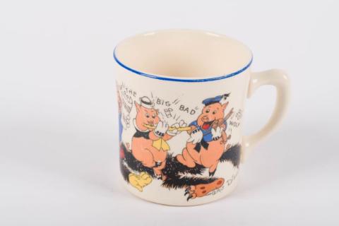 1933 Three Little Pigs Mug by Patriot China - ID: unk00082pig Disneyana