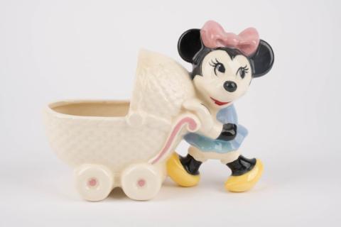 Minnie Mouse Ceramic Planter Figurine by Shaw Pottery - ID: aprshaw22039 Disneyana