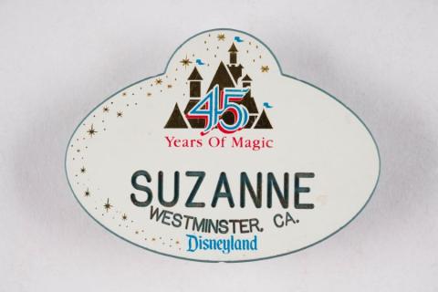 Disneyland 45th Anniversary Cast Member Suzanne Name Tag (2000) - ID: dec22118 Disneyana