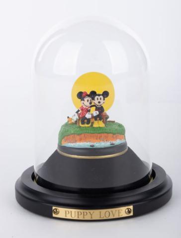 Mickey and Minnie Mouse Puppy Love Miniature by Goebel - ID: dec22447 Disneyana