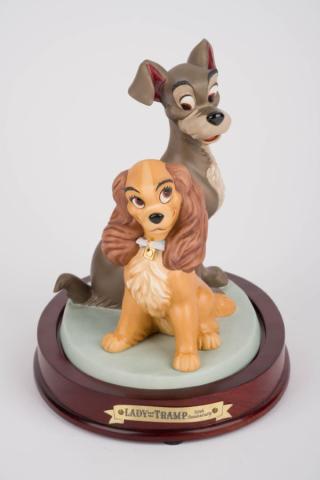 Lady and the Tramp Opposites Attract WDCC Figurine - ID: jan23409 Disneyana