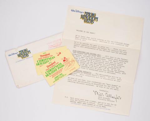1972 Magic Kingdom Club Christmas Holiday Passes - ID: jun22131 Disneyana