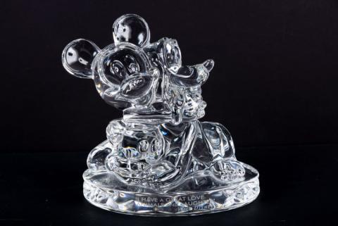 Disneyana 2001 Mickey's Best Friend Figurine by Waterford Crystal - ID: nov22174 Disneyana