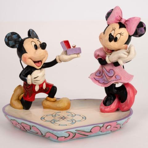 Mickey and Minnie 'A Magical Moment' Figurine (2016) - ID: 045544890564 Disneyana
