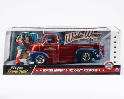 Hollywood Rides DC Bombshells Wonder Woman & 1952 Chevy Coe Pickup by Jada Toys (2018) - ID: apr24002 Pop Culture