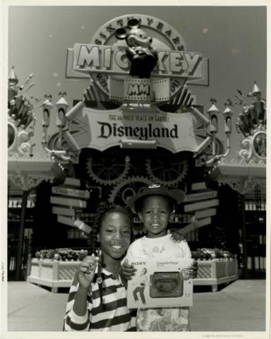 Mickey's 60th Birthday Celebration 8x10 Promotional Press Photograph (1988) - ID: aug22014 Disneyana