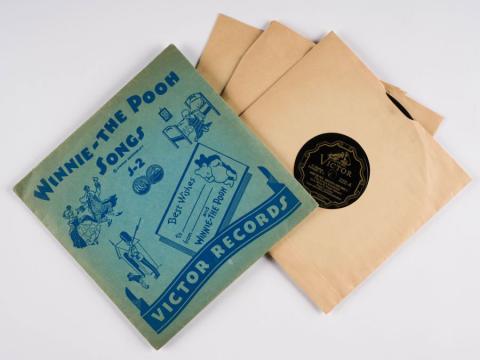 1939 Winnie the Pooh Songs Set of 78 RPM Records - ID: feb23294 Disneyana