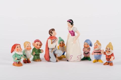 1950s Snow White and the Seven Dwarfs Ceramic Figurine Set by Goebel - ID: goebel0038set Disneyana