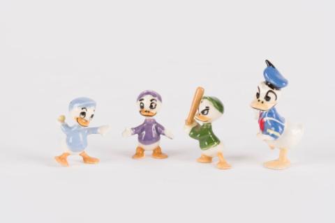 1950s Donald Duck and Nephews Ceramic Figurine Set by Hagen Renaker - ID: hagen00034dons Disneyana