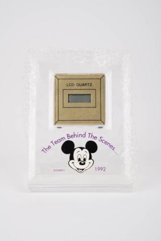 Disneyland The Team Behind the Scenes Desk Clock (1992) - ID: jul22556 Disneyana