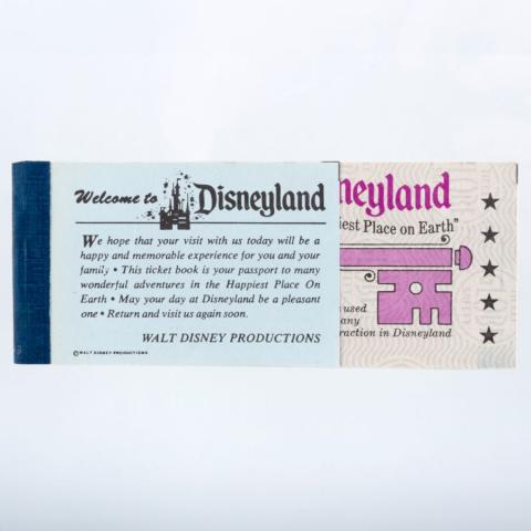 Disneyland Courtesy Guest Ticket Book (1974) - ID: mar24391 Disneyana