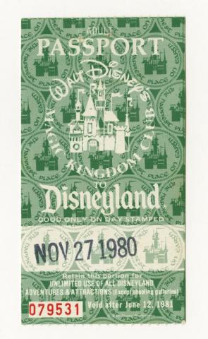 Disneyland Magic Kingdom Club Passport Admission Ticket (1980) - ID: may22399 Disneyana