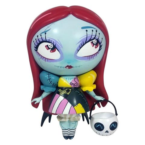 Sally “Miss Mindy” Vinyl Figurine (2018) - ID: 028399113682 Disneyana
