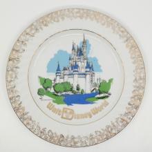 Walt Disney World Large Plate - ID: octdisneyana18190 Disneyana