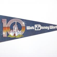 Walt Disney World 10th Anniversary Pennant - ID: mardisneyland20037 Disneyana