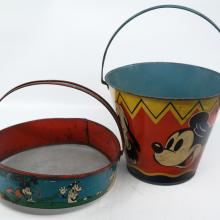 Mickey and Friends Tin Beach Toys - ID: novdisneyana20042 Disneyana
