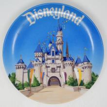 Walt Disney World Decorative Castle Plate - ID: aprdisneyland20321 Disneyana