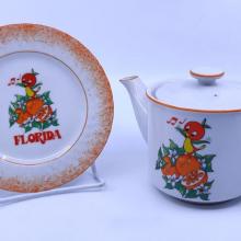 Walt Disney World Orange Bird Teapot & Plate Set - ID: aprdisneyland20343 Disneyana