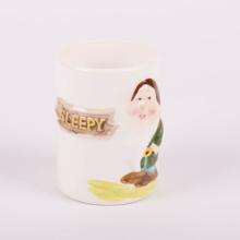 1960s Snow White and the Seven Dwarfs Sleepy Ceramic Cup - ID: enesco00065slc Disneyana