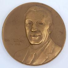 1968 Walt Disney Bronze Commemorative Medallion - ID: sepdisneyana21003 Disneyana