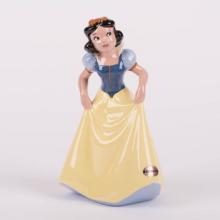 1946 Snow White and the Seven Dwarfs Figurine by Shaw Pottery - ID: shaw00075snow Disneyana