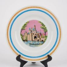 1970s Sleeping Beauty Castle Souvenir Disneyland Plate - ID: aprdisneyland22048 Disneyana